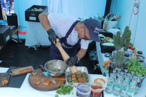 BBQ HresJ 070 IMG 0571